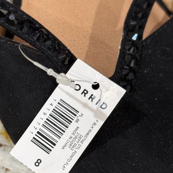 NWT Torrid Black Flats with Pointed Toe Design and Delicate Straps Size 8WW - Picture 6 of 6